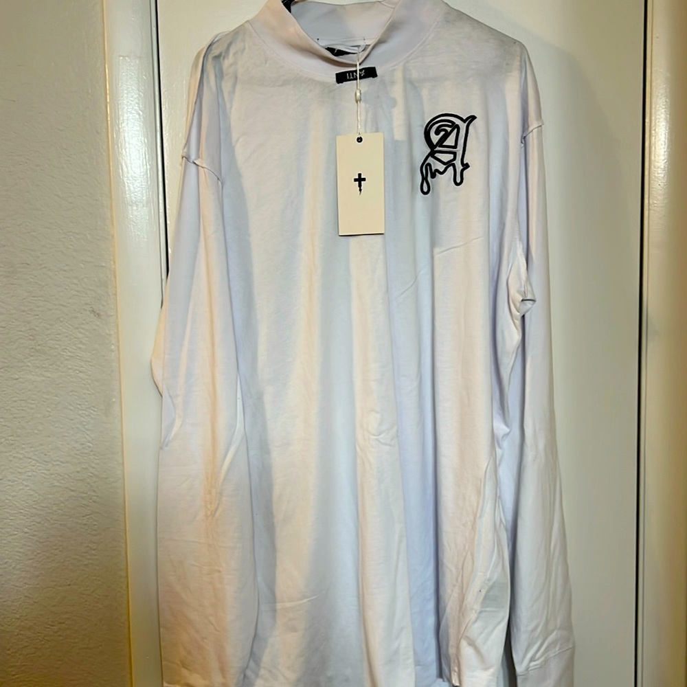 New with tags Anti mens long sleeve